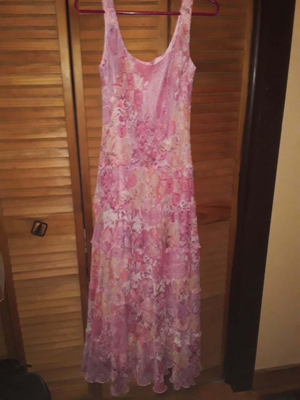 Nine West SZ 6 Pink Multicolor Tiered Floral Flowing Sleeveless Lined Maxi Dress